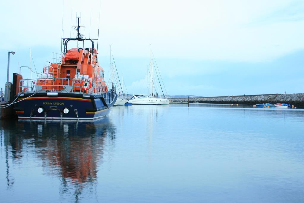 Beacon House B&B Brixham Esterno foto