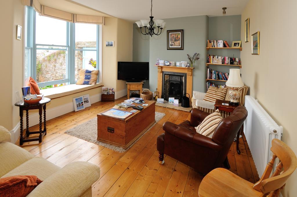 Beacon House B&B Brixham Esterno foto